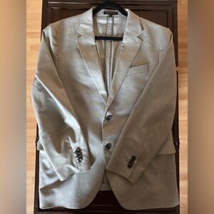 Banana Republic Gray Plaid Suit Set - 42S Blazer & 33x30 Tailored Fit Pants